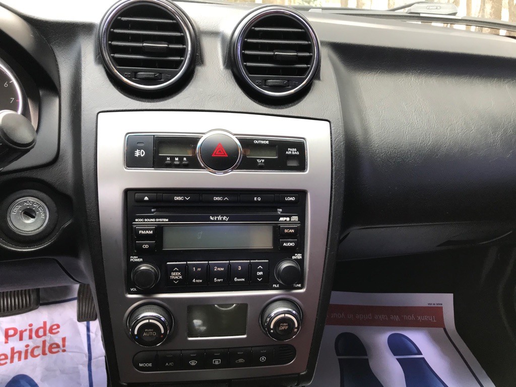 2007 Hyundai Tiburon Image 17