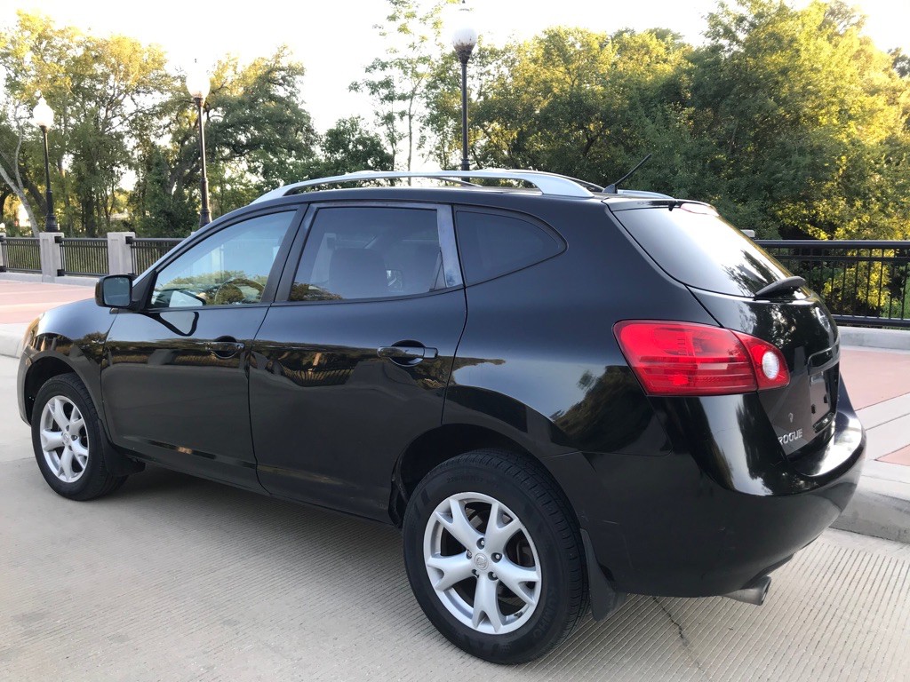 2008 Nissan Rogue Image 2