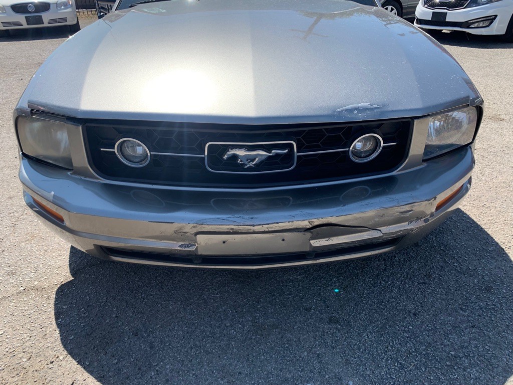 2008 Ford Mustang Image 6