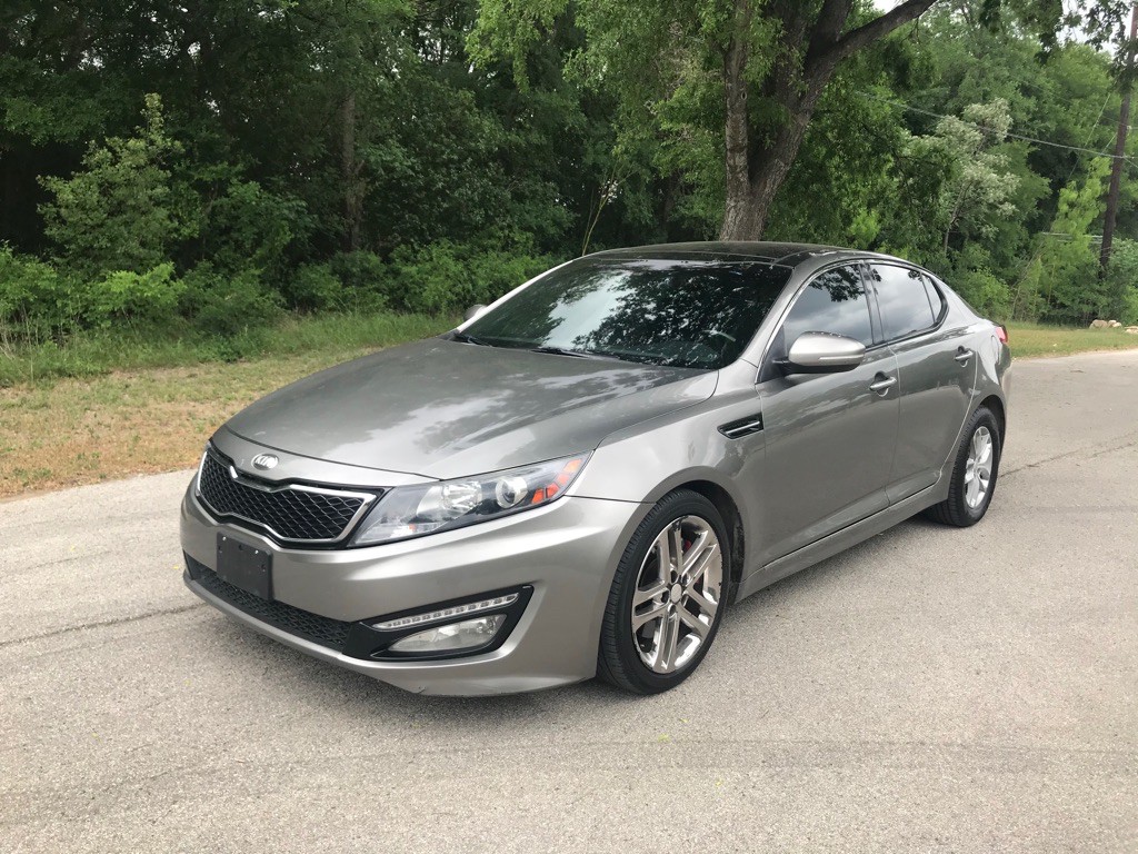 2013 Kia Optima Image 1