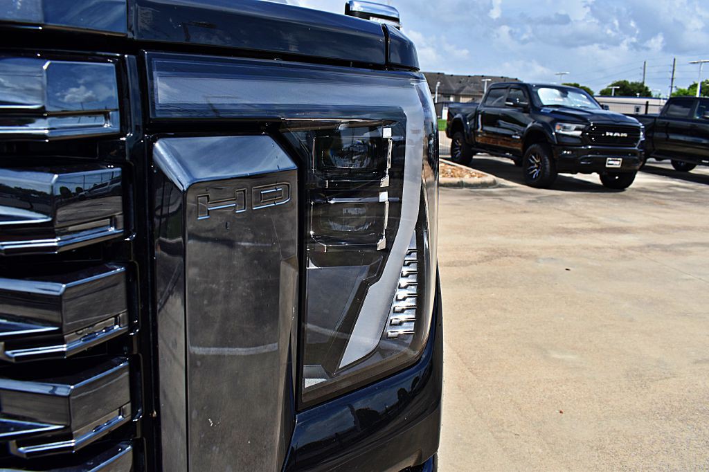 2024 GMC Sierra Image 52