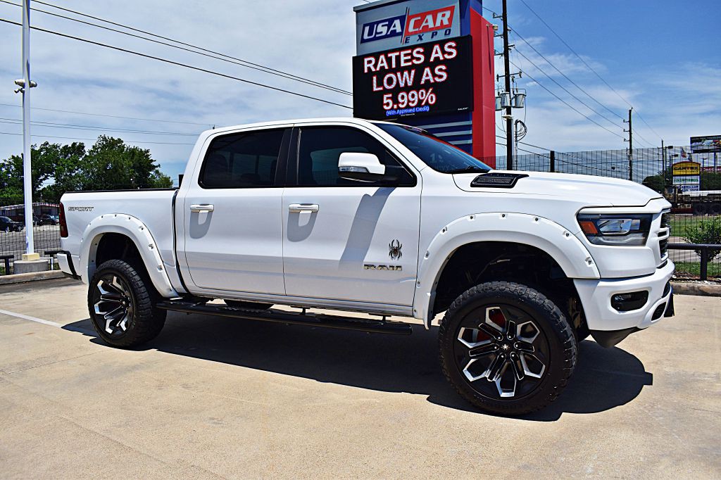 2021 RAM 1500 Image 3