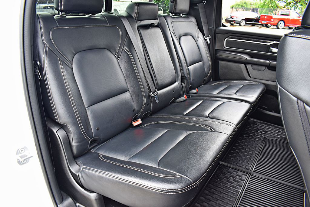 2021 RAM 1500 Image 25