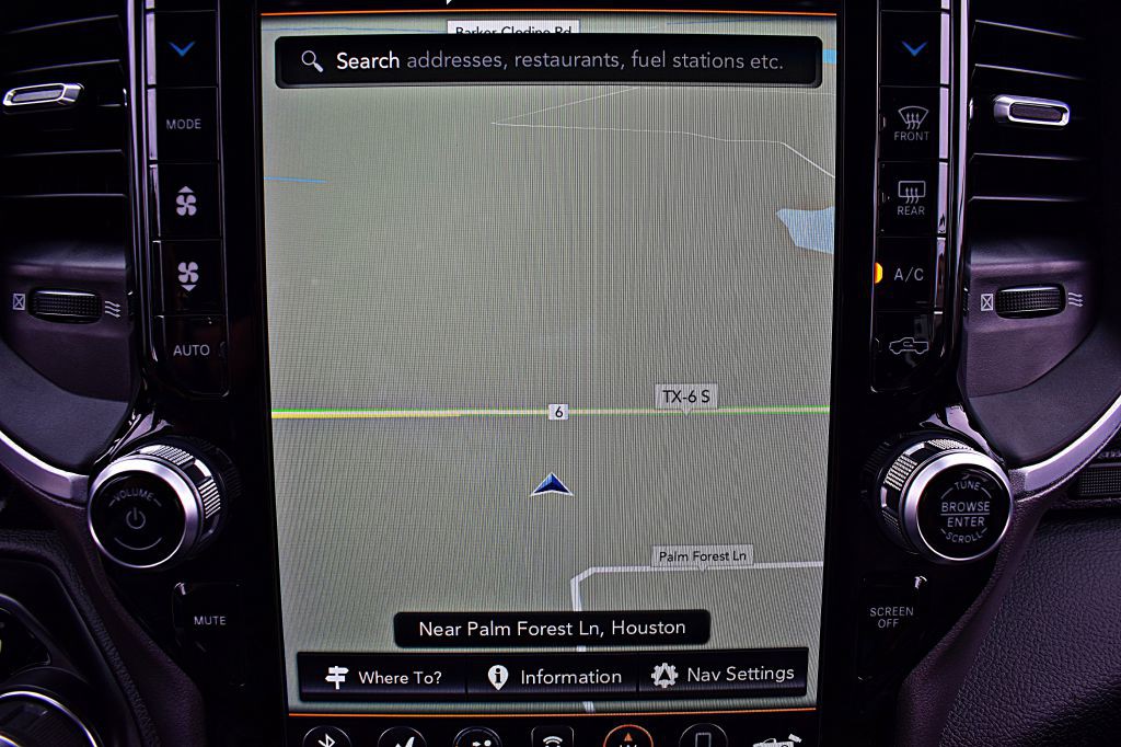 2021 RAM 1500 Image 34