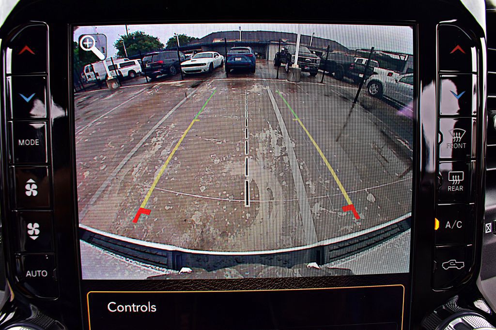 2021 RAM 1500 Image 36