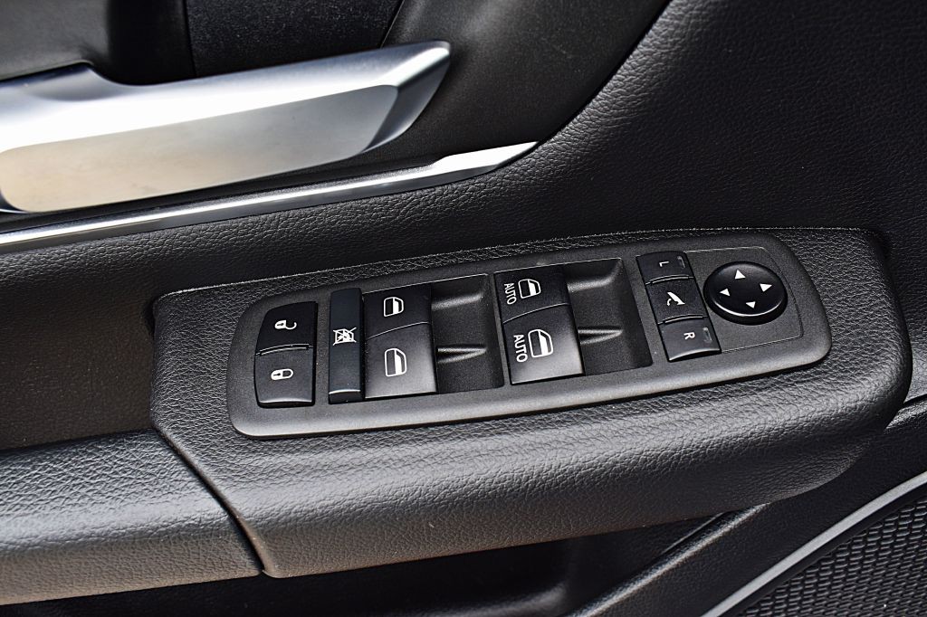 2021 RAM 1500 Image 54