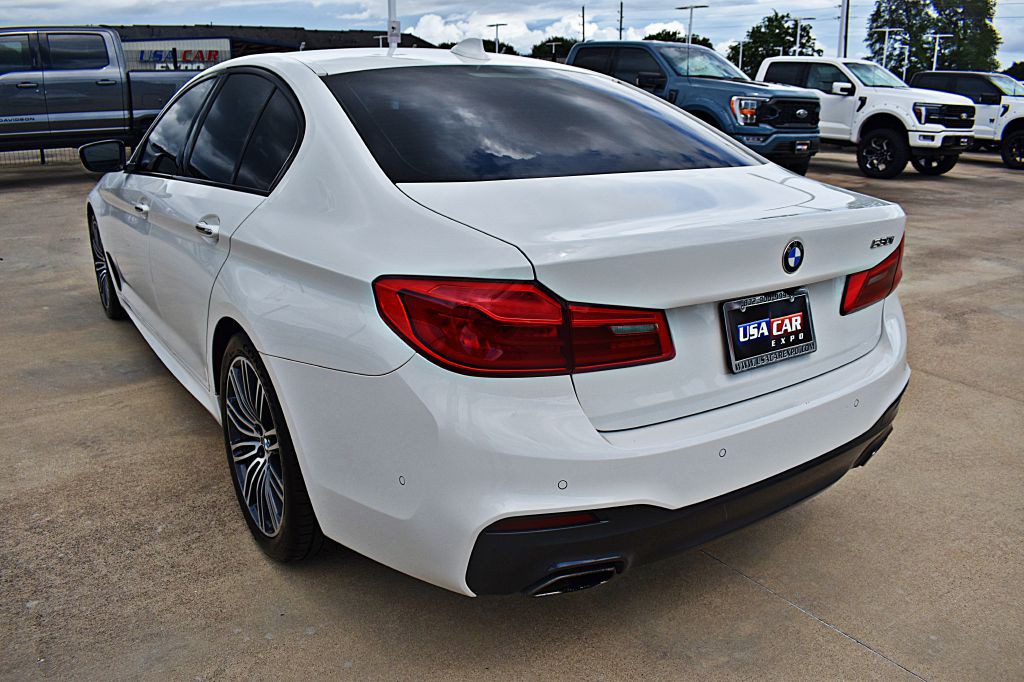 2018 BMW 5 Series Image 8