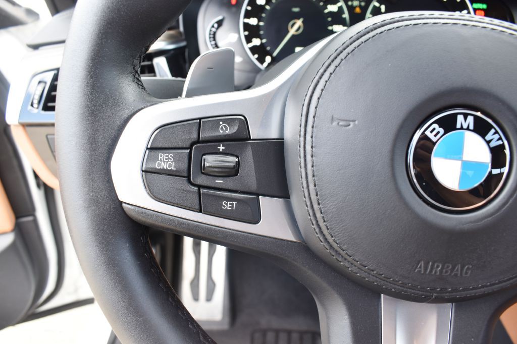 2018 BMW 5 Series Image 37