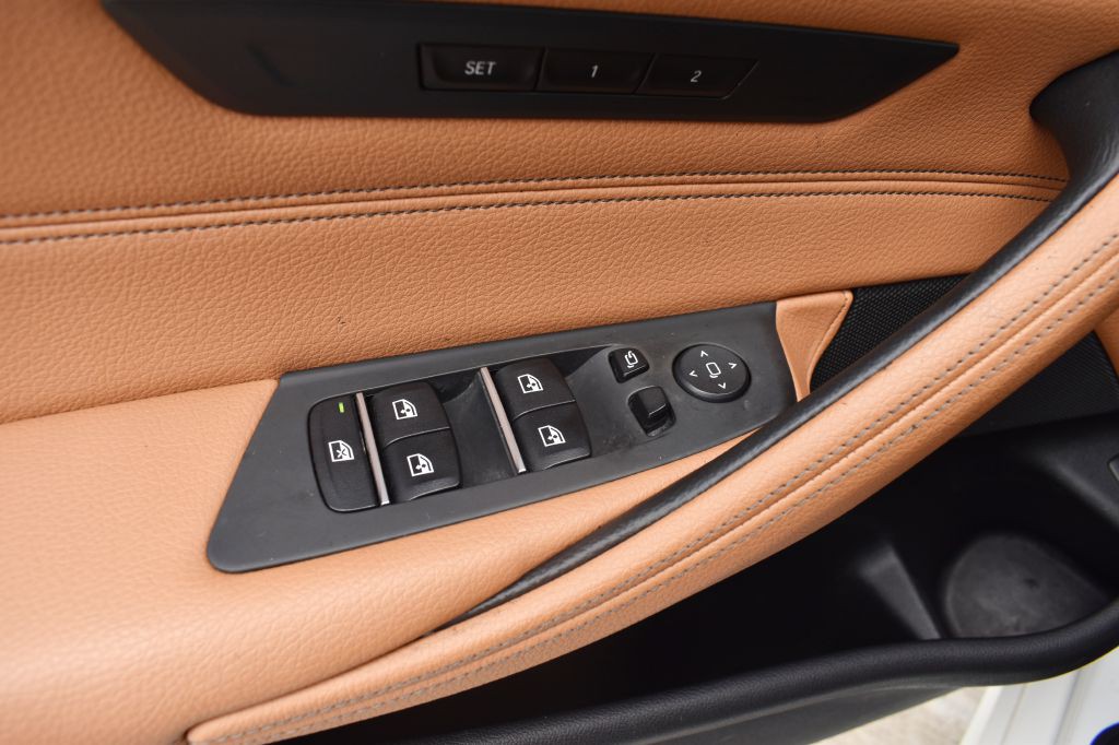 2018 BMW 5 Series Image 42