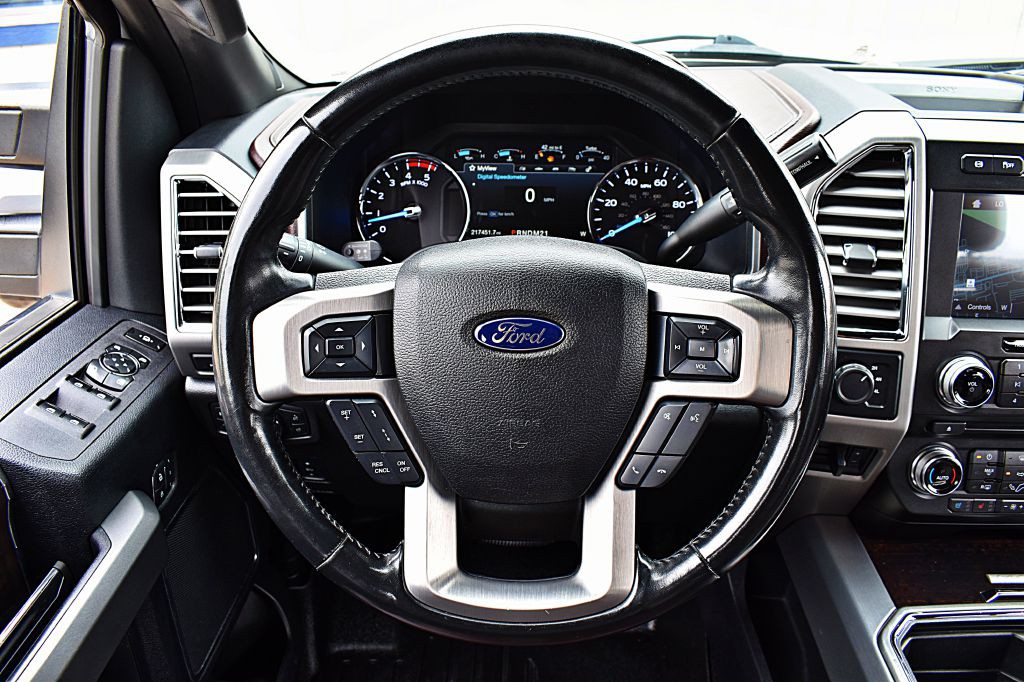 2017 Ford F-250 Image 27