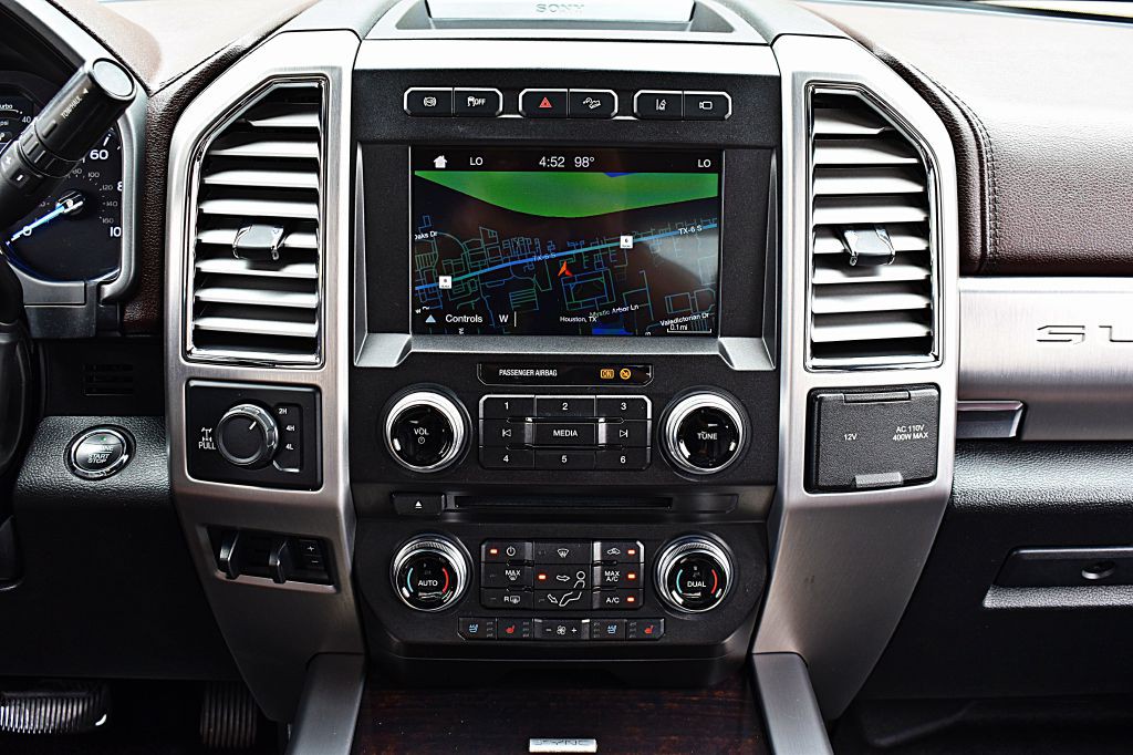 2017 Ford F-250 Image 29