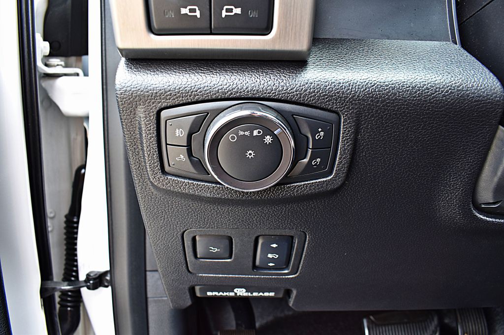 2017 Ford F-250 Image 44