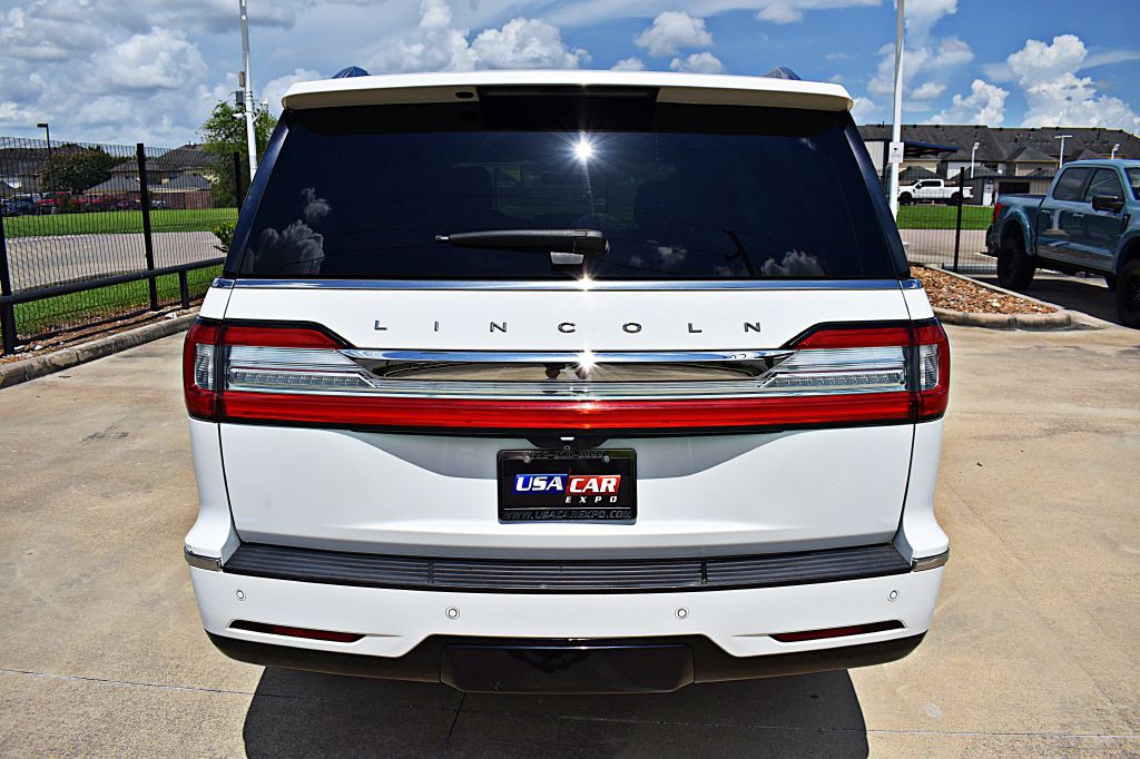 2020 Lincoln Navigator Image 6