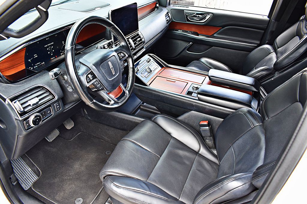 2020 Lincoln Navigator Image 15