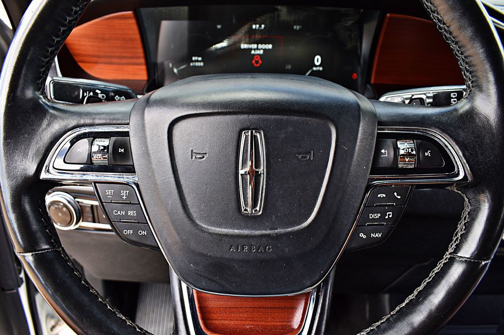 2020 Lincoln Navigator Image 34