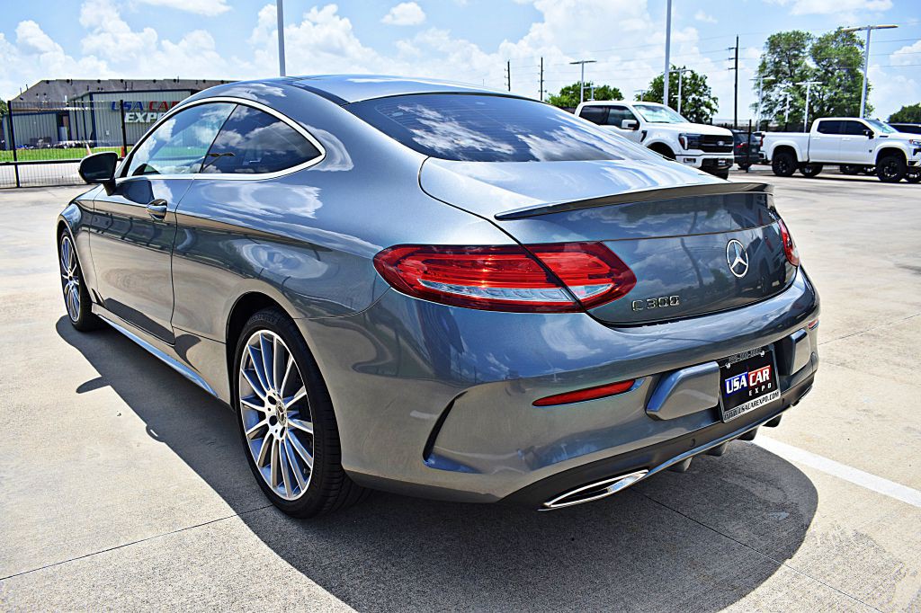 2017 Mercedes-Benz C-Class Image 8