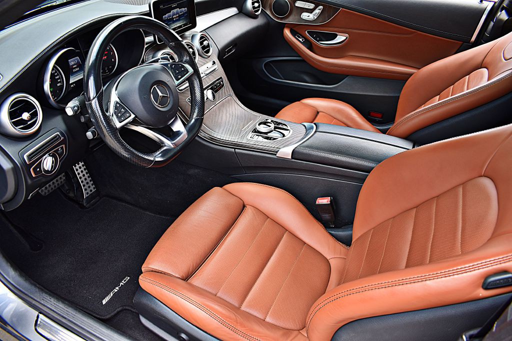 2017 Mercedes-Benz C-Class Image 15