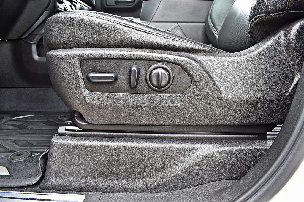 2019 Chevrolet Silverado 1500 Image 54
