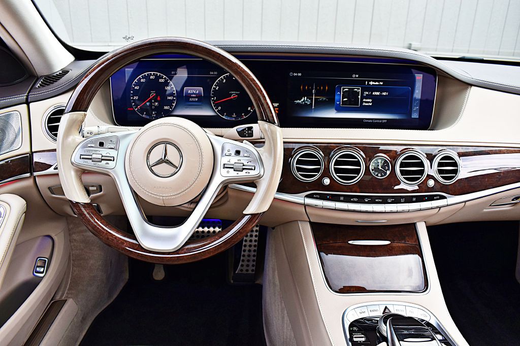 2018 Mercedes-Benz S-Class Image 25