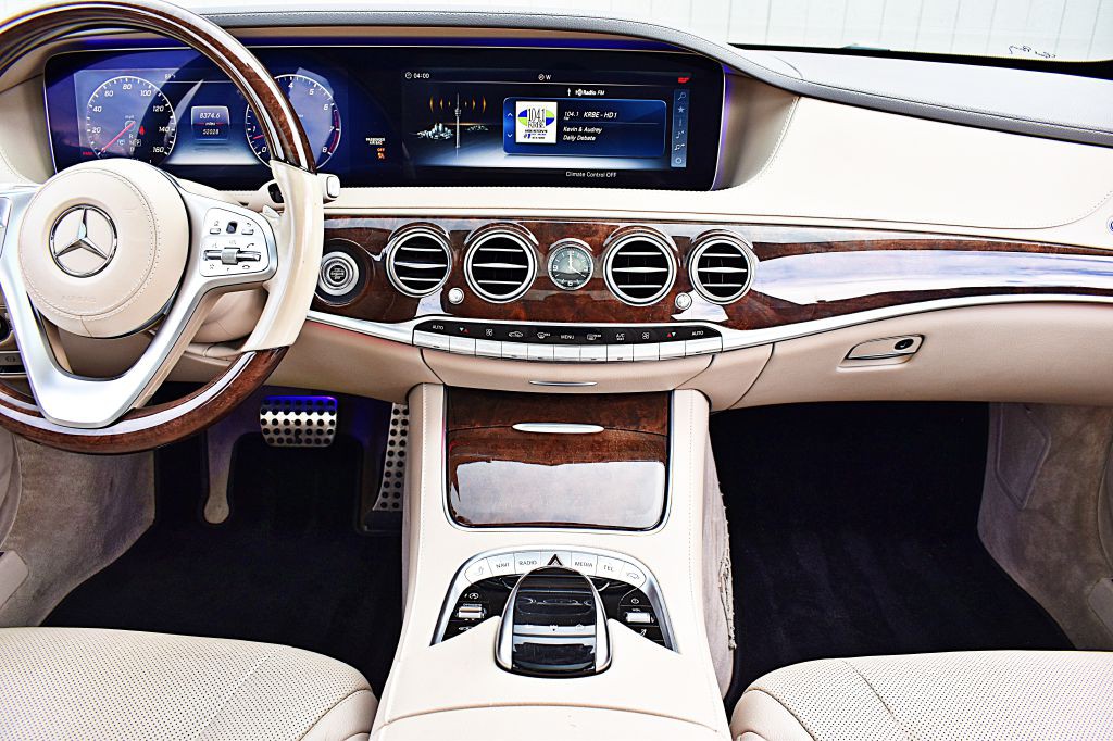 2018 Mercedes-Benz S-Class Image 27