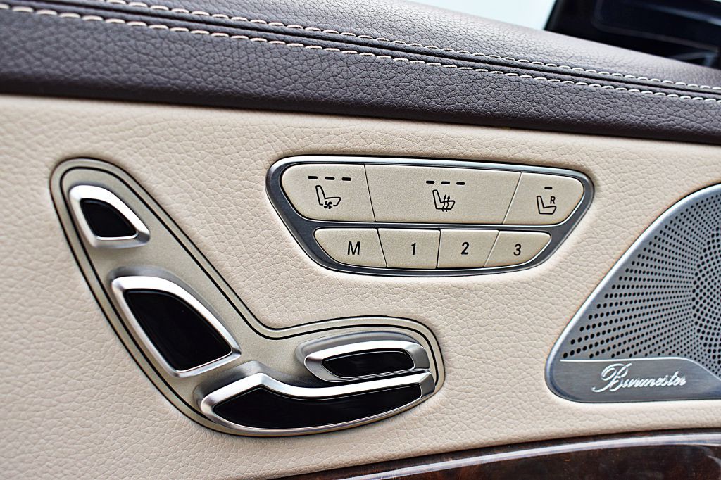 2018 Mercedes-Benz S-Class Image 48