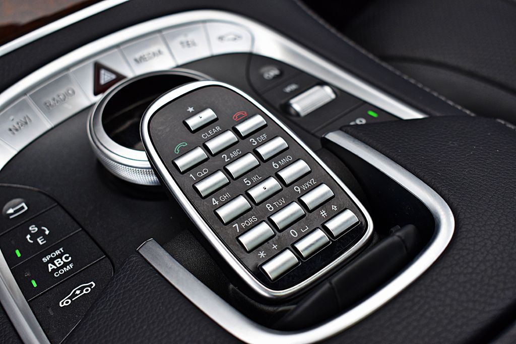 2014 Mercedes-Benz S-Class Image 38