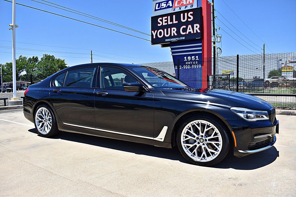 2019 BMW 7 Series Image 3