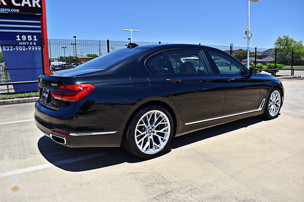 2019 BMW 7 Series Image 5