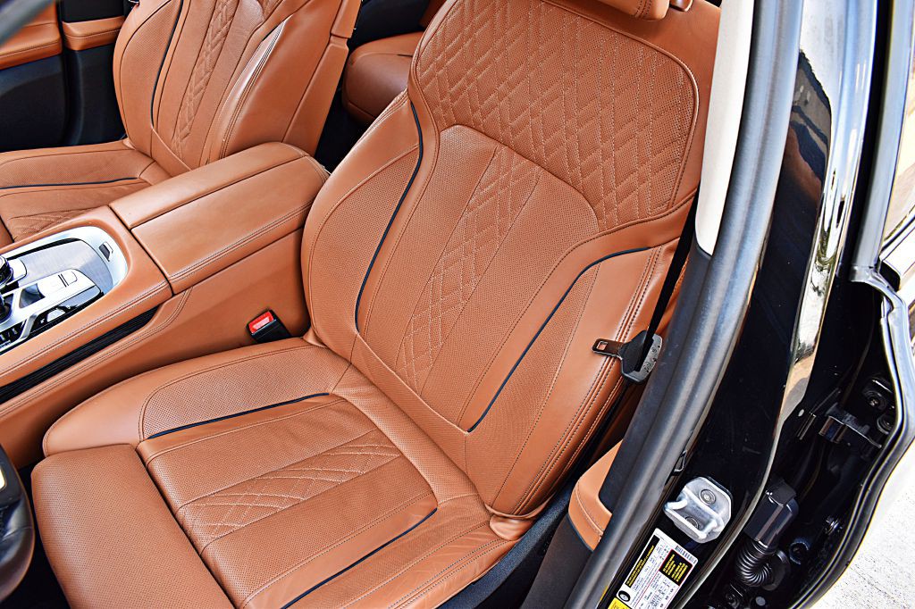 2019 BMW 7 Series Image 17
