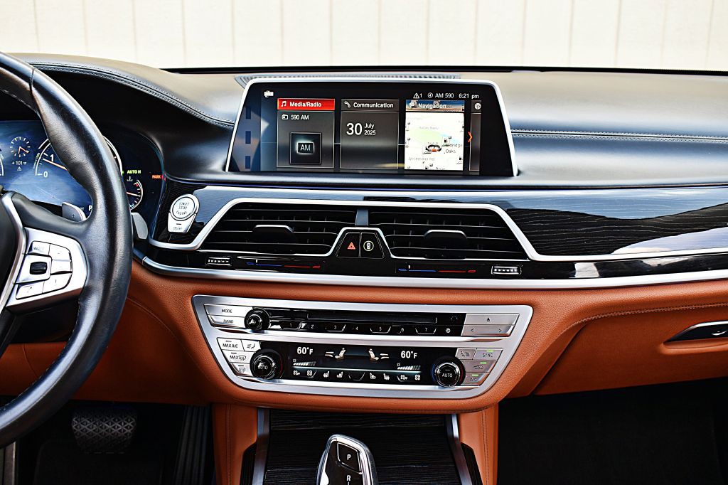 2019 BMW 7 Series Image 28