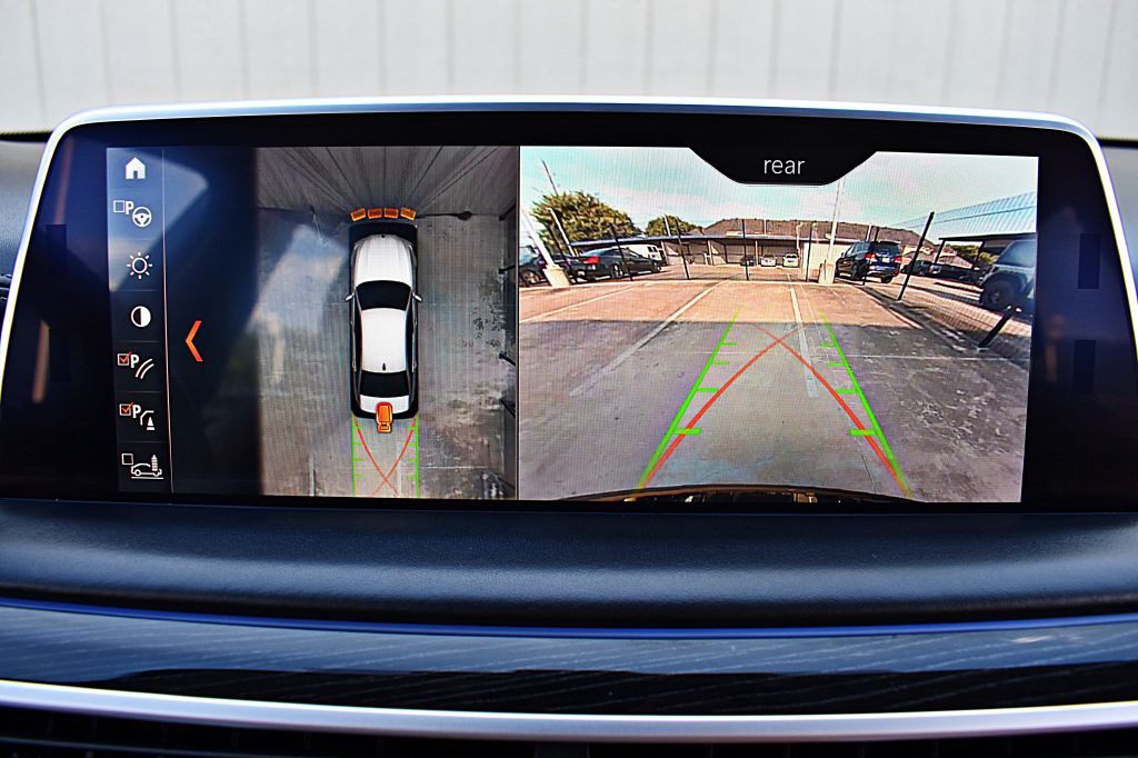 2019 BMW 7 Series Image 32