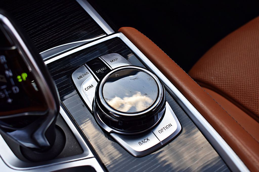 2019 BMW 7 Series Image 42