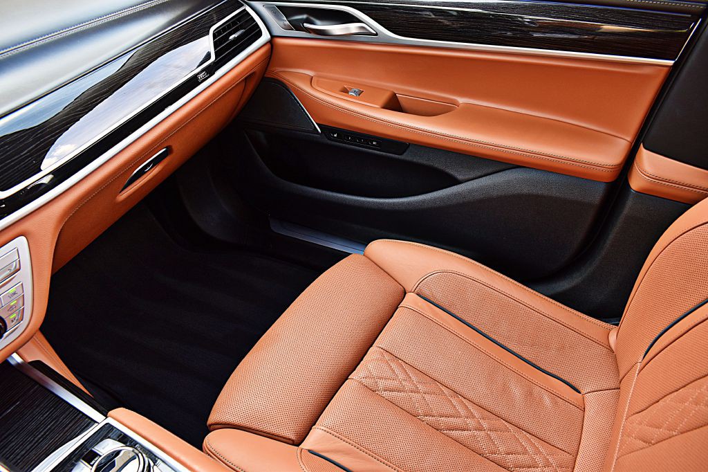 2019 BMW 7 Series Image 43