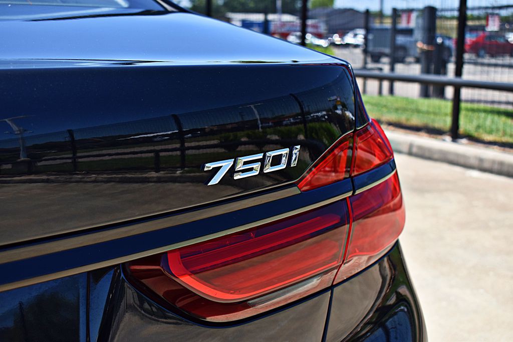 2019 BMW 7 Series Image 62