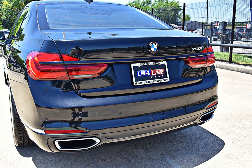 2019 BMW 7 Series Image 63