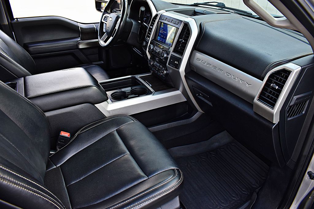 2021 Ford F-250 Image 20