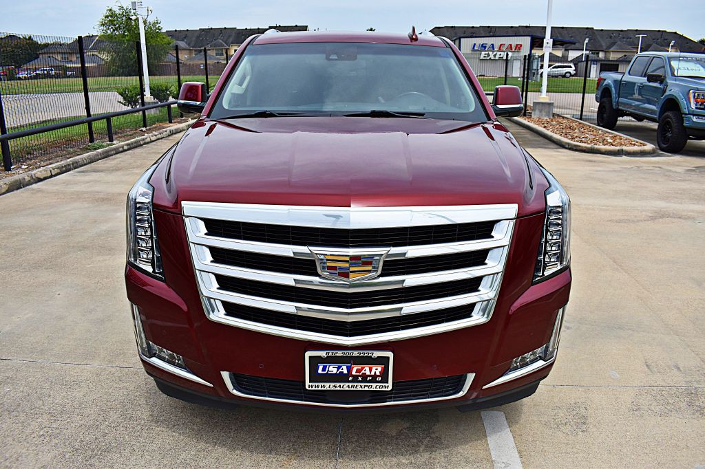 2017 Cadillac Escalade Image 12