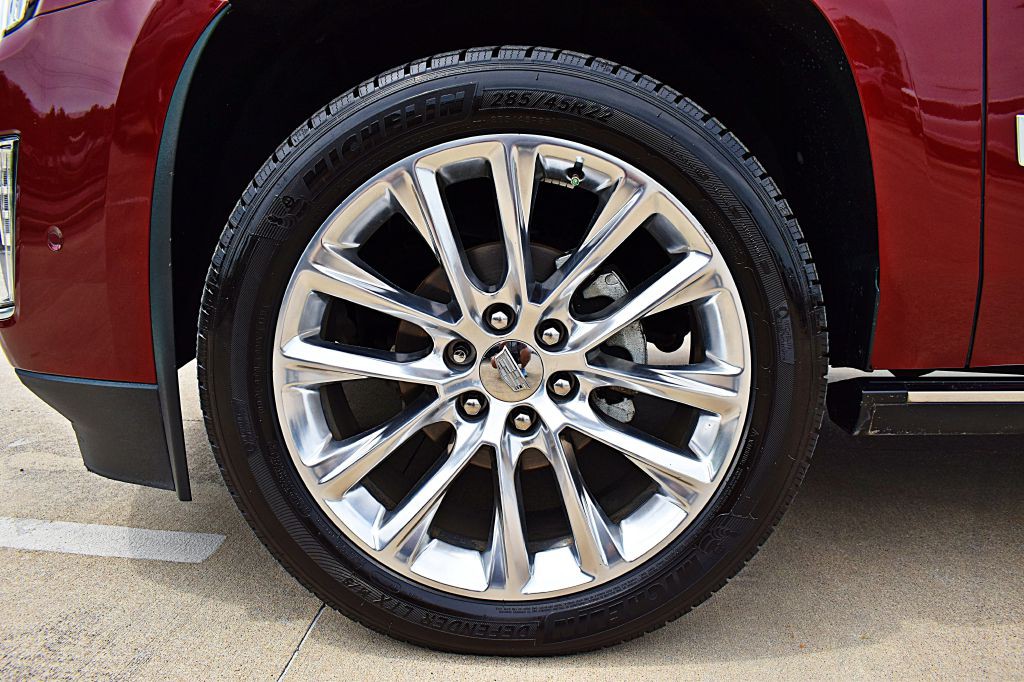 2017 Cadillac Escalade Image 60