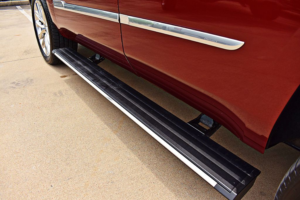 2017 Cadillac Escalade Image 63