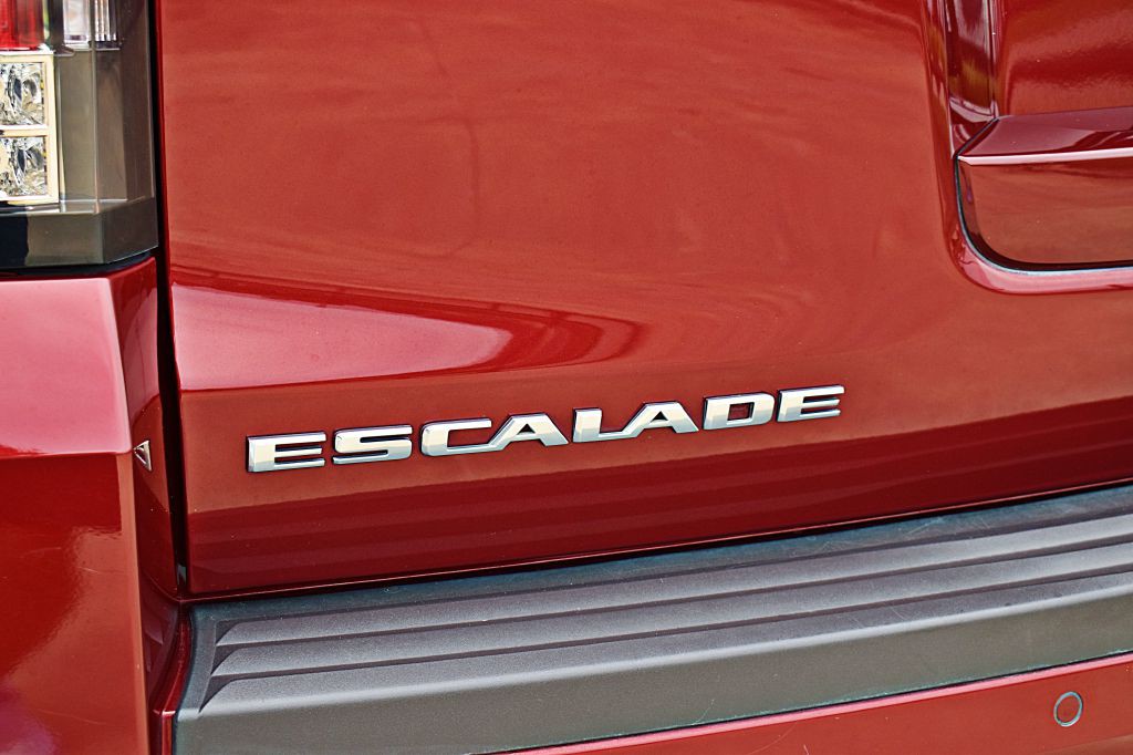 2017 Cadillac Escalade Image 65