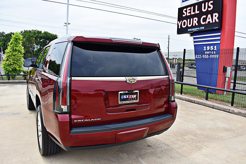 2017 Cadillac Escalade Image 67