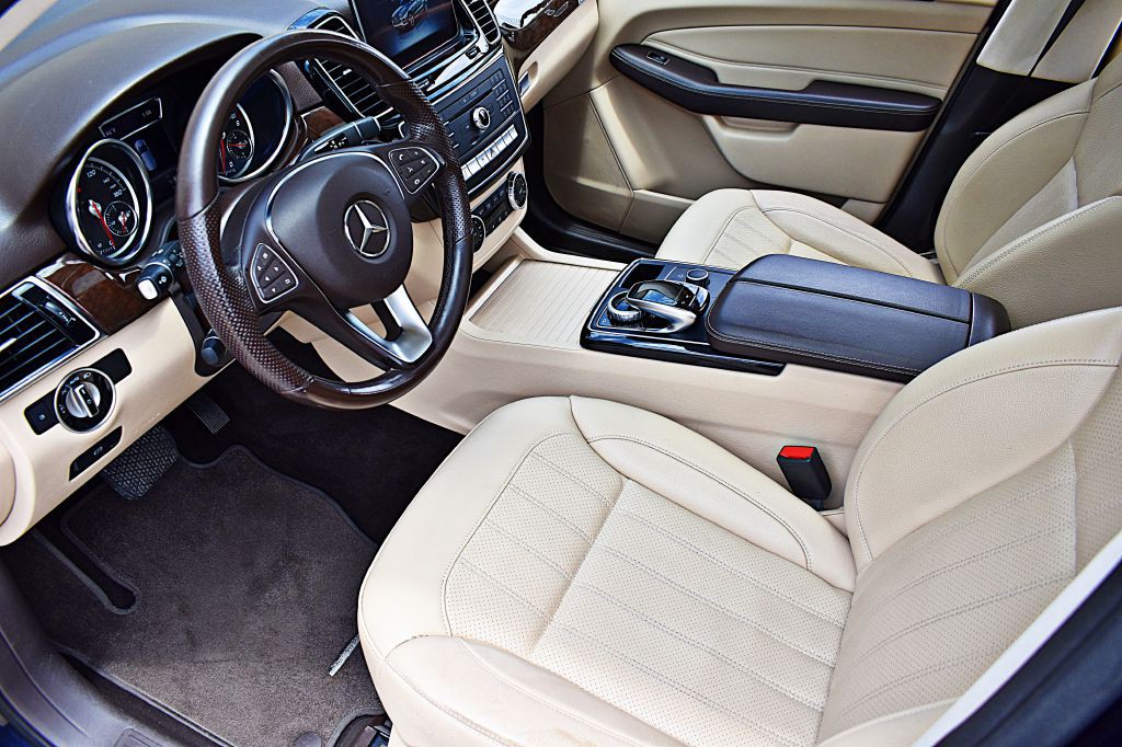 2018 Mercedes-Benz GLE-Class Image 16