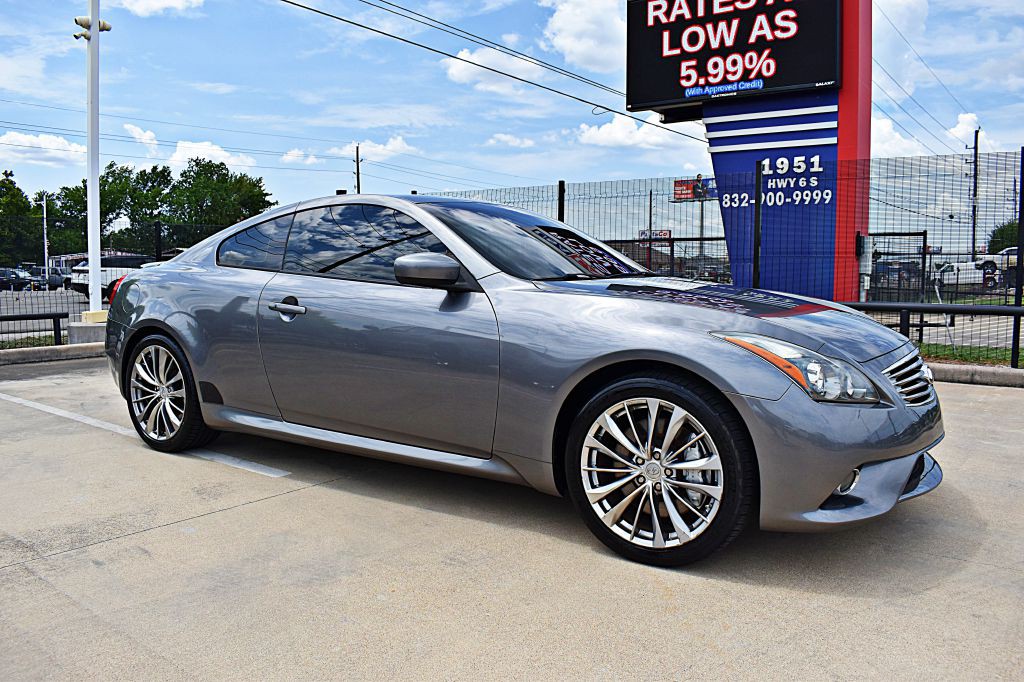 2013 INFINITI G37 Image 3
