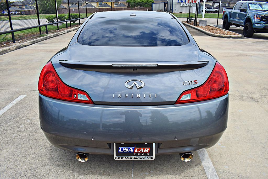 2013 INFINITI G37 Image 6