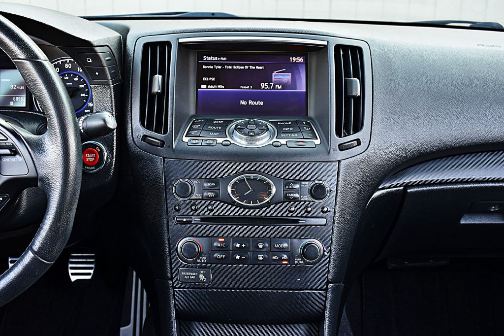 2013 INFINITI G37 Image 26