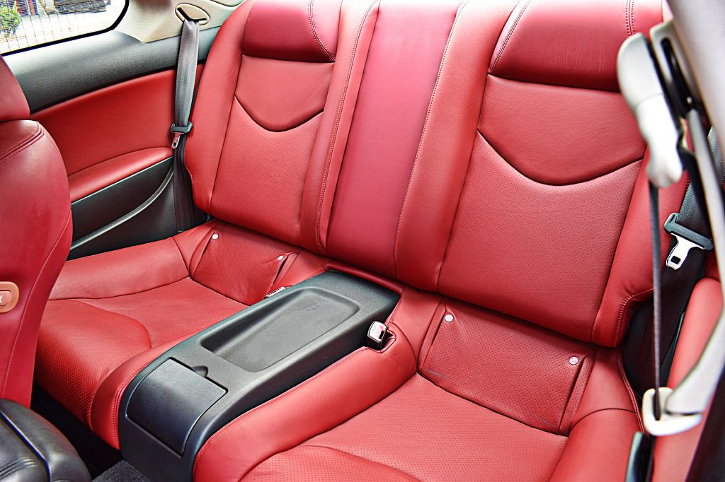 2014 INFINITI Q60 Image 17