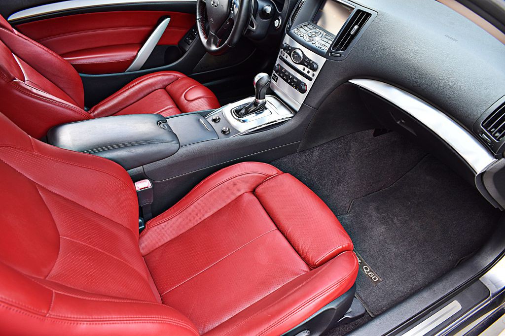2014 INFINITI Q60 Image 18
