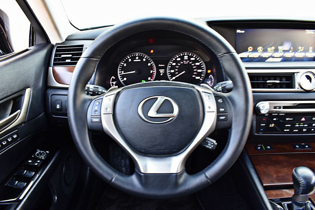 2014 Lexus GS Image 26
