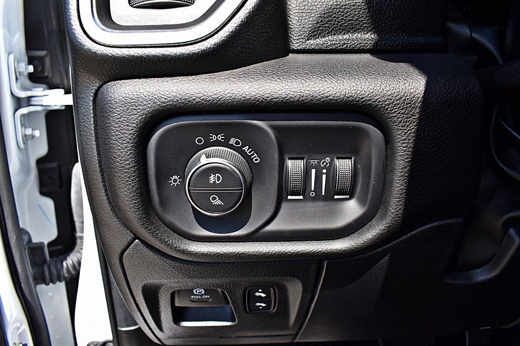 2024 RAM 1500 Image 40
