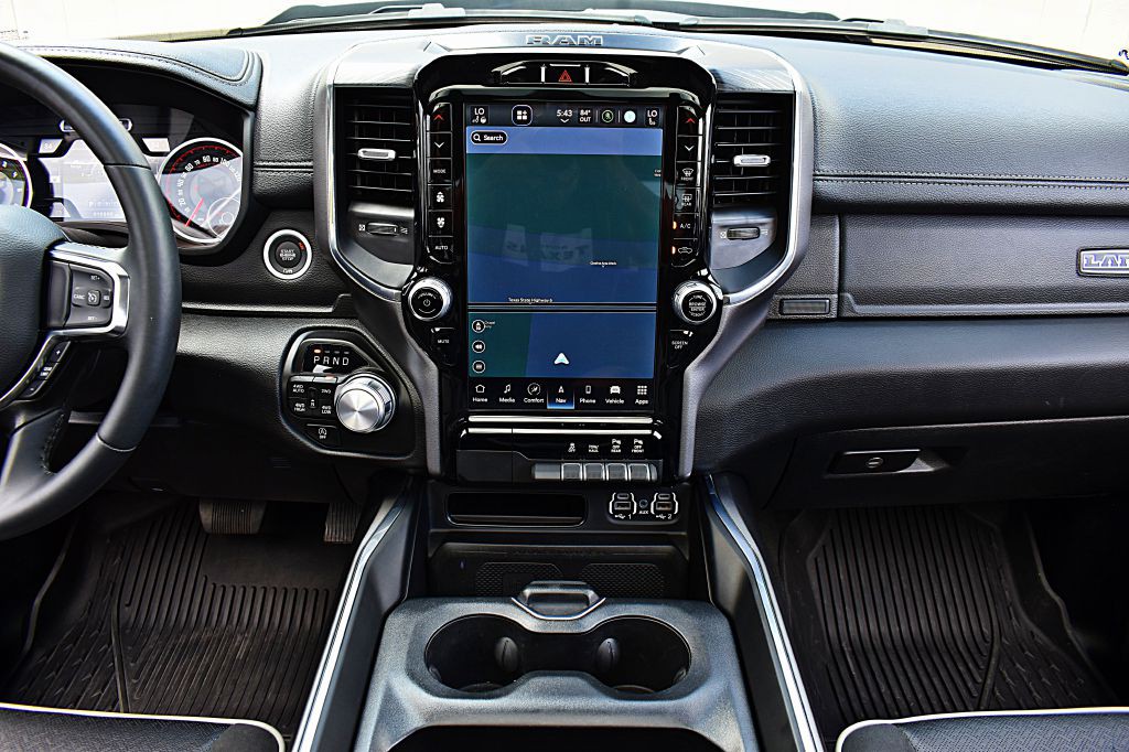 2024 RAM 1500 Image 32